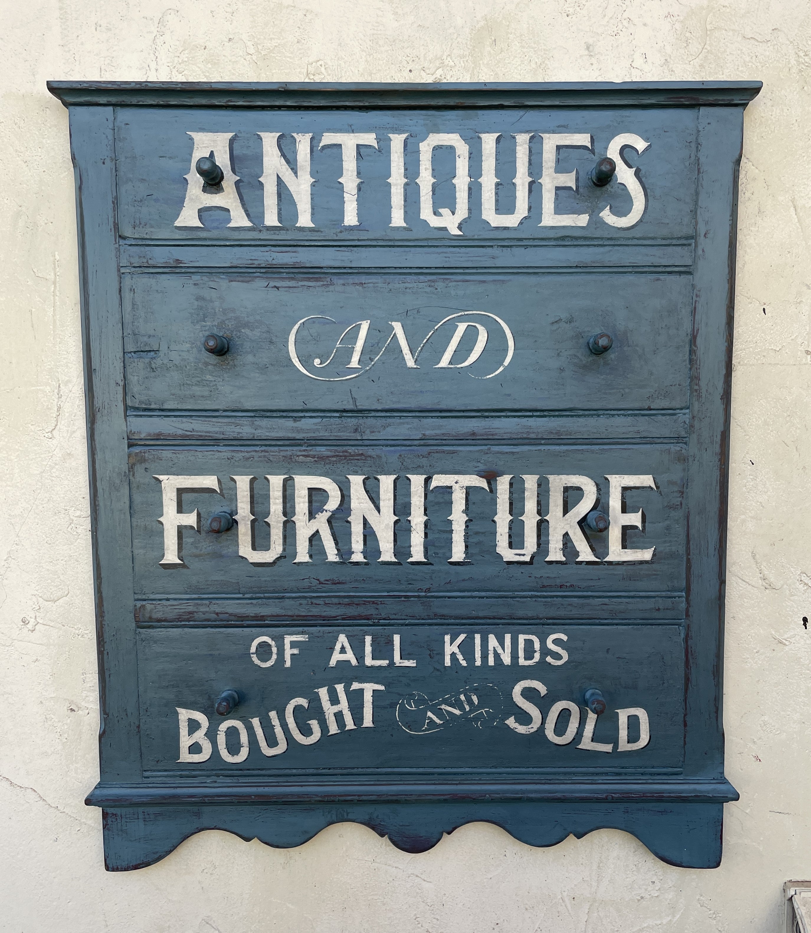 Antiques & Furniture, Bought and Sold