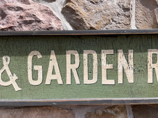 Flowers & Garden Requisites