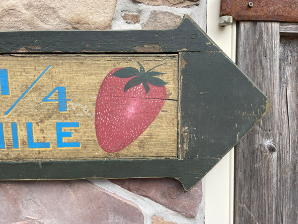 Just Picked Strawberries arrow