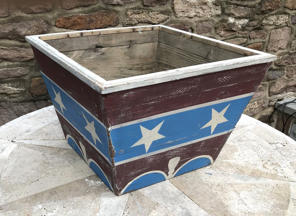 Vintage Patriotic Decorated Box