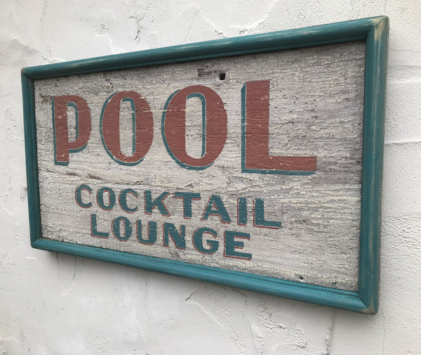 Pool Cocktail Lounge