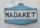 Nantucket small directional sign