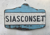 Nantucket small directional sign