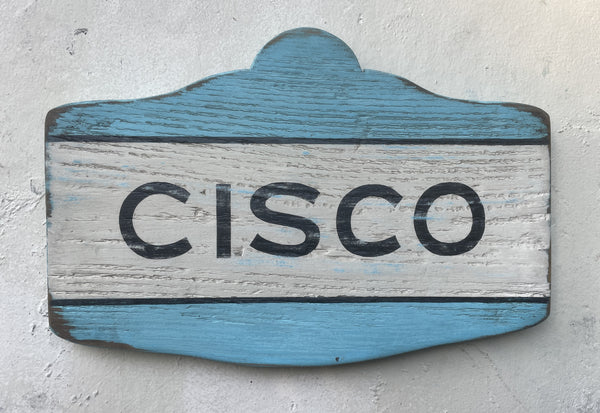 Nantucket small directional sign