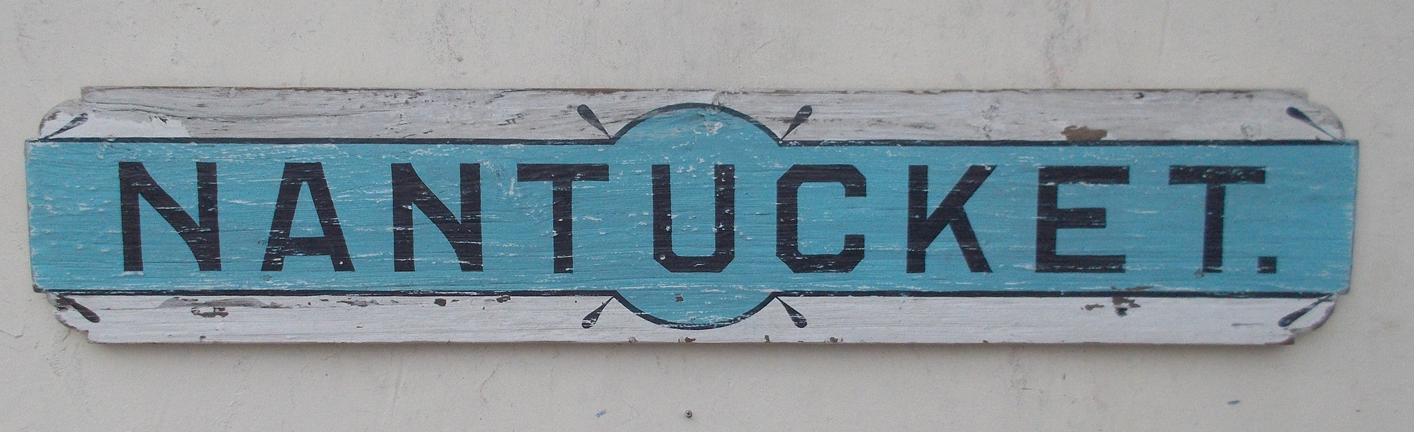 Nantucket sign with 1/4 round corners