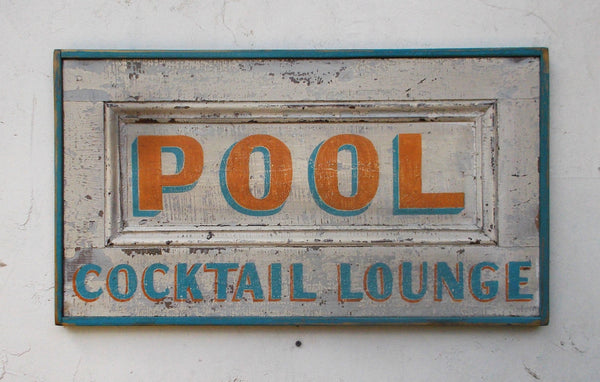 Pool -Cocktail Lounge